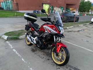 2017 Honda NC 750X, красный, 830000 рублей, вид 3