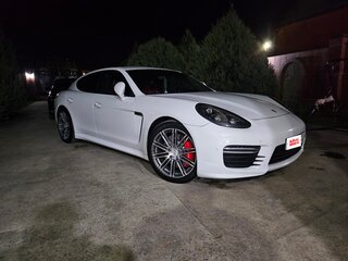 2016 Porsche Panamera GTS I Рестайлинг, белый, 4300000 рублей, вид 3