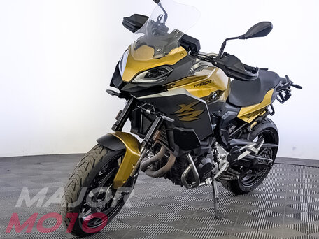2020 BMW F 900 XR, золотистый, 979000 рублей, вид 5