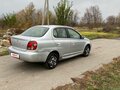 2001 Toyota Platz, серебристый, 155000 рублей - вид 3