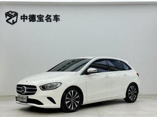 2022 Mercedes-Benz B-Класс 180 III (W247), белый, 1420000 рублей, вид 1