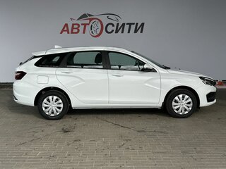2026 Lada (ВАЗ) Vesta SW I Рестайлинг (NG), белый, 1815000 рублей, вид 4