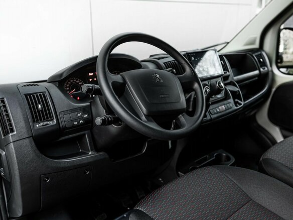 2025 Peugeot Boxer, белый, 5690000 рублей - вид 3