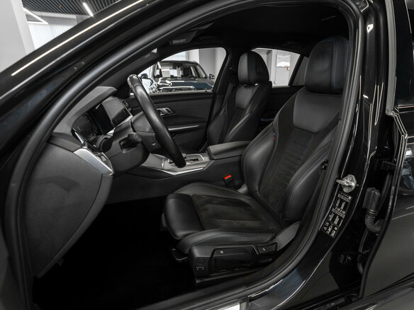 2021 BMW 3 серии 320d xDrive VII (G2x), чёрный, 3800000 рублей - вид 8