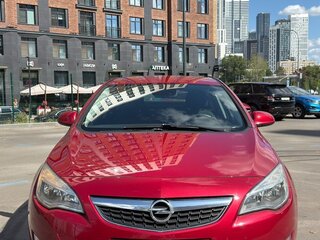 2011 Opel Astra J, красный, 645000 рублей, вид 2