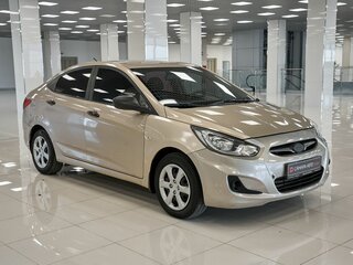 2013 Hyundai Solaris I, золотистый, 589000 рублей, вид 3