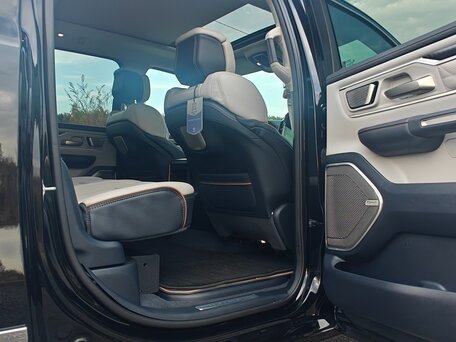 2025 Ram 1500 Crew Cab V Рестайлинг, чёрный, 9800000 рублей, вид 3