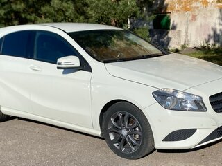 2013 Mercedes-Benz A-Класс 180 III (W176), белый, 1227000 рублей, вид 1