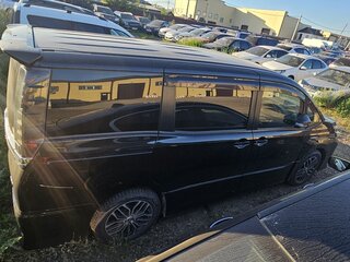 2016 Toyota Voxy III (R80), чёрный, 1284010 рублей, вид 4