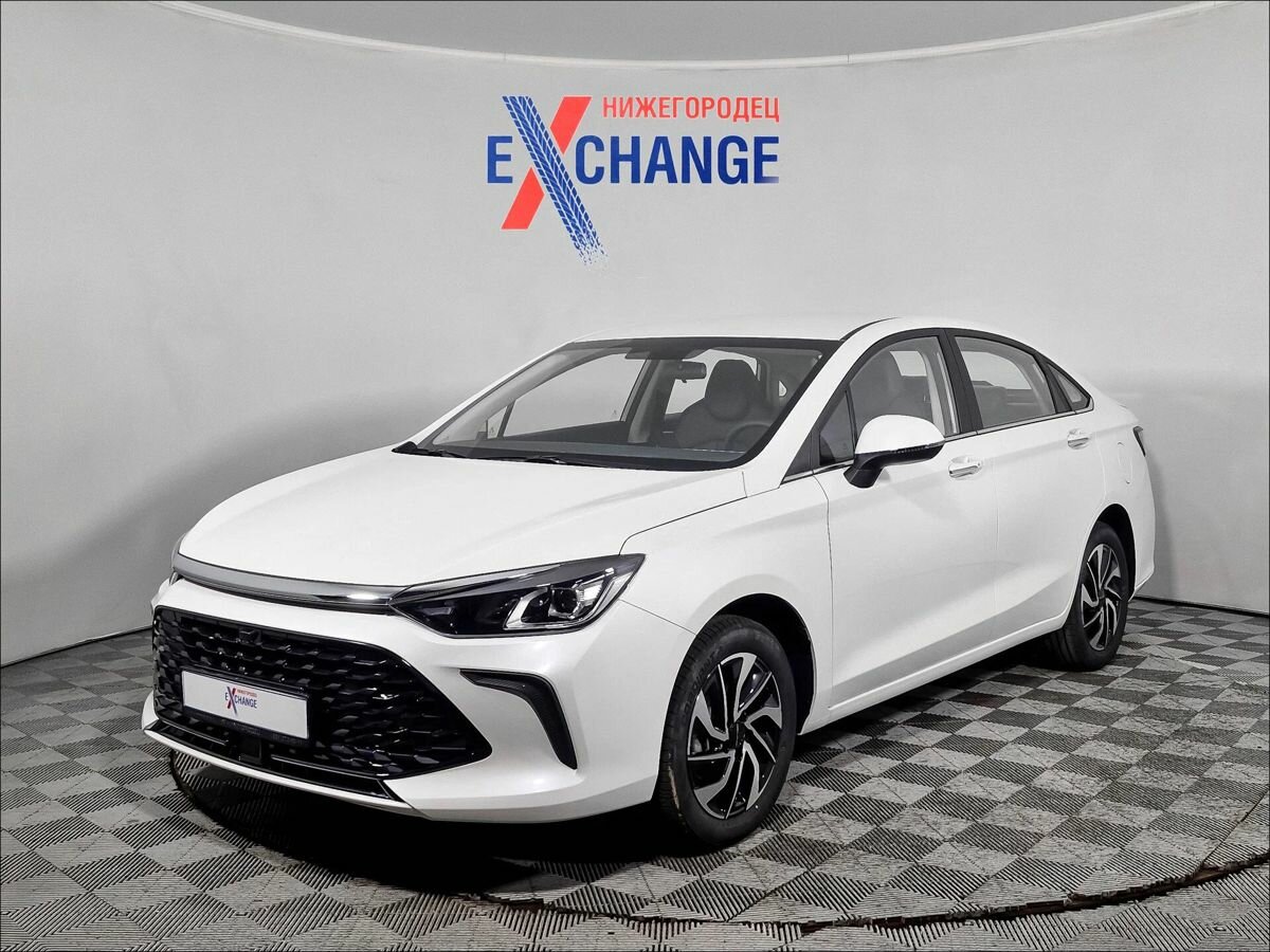 Открыть фотографии: BAIC U5 Plus