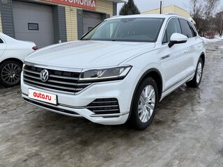 2020 Volkswagen Touareg III, белый, 5495000 рублей, вид 1