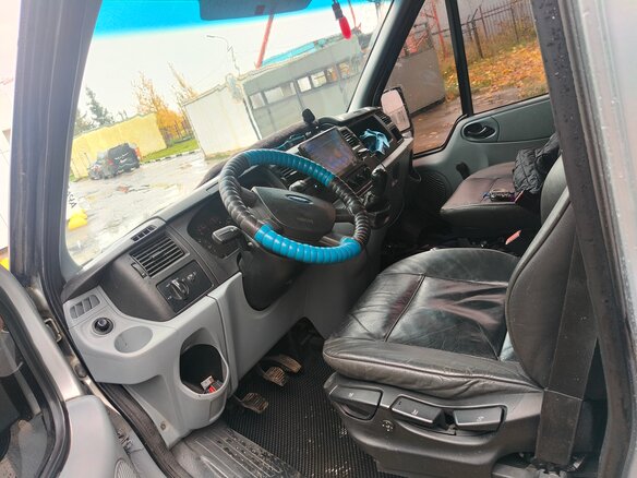 2006 Ford Transit, серый, 1700000 рублей - вид 10