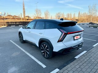2024 Geely Atlas II, белый, 2910000 рублей, вид 5