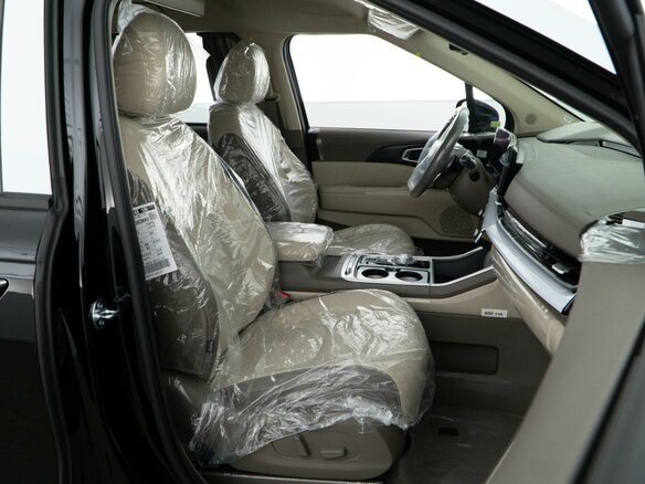 2026 Kia Carnival IV Рестайлинг, чёрный, 8049055 рублей - вид 7