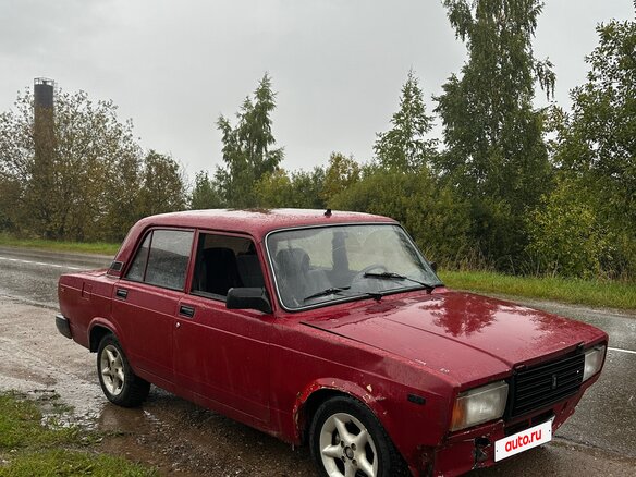 1997 Lada (ВАЗ) 2107, красный, 60000 рублей - вид 1