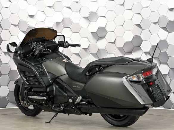 2015 Honda GL 1800 Gold Wing, серый - вид 7
