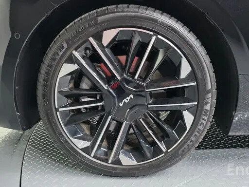 2025 Kia K8 I Рестайлинг, чёрный - вид 2