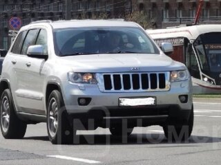2012 Jeep Grand Cherokee IV (WK2), серебристый, 2050000 рублей, вид 1