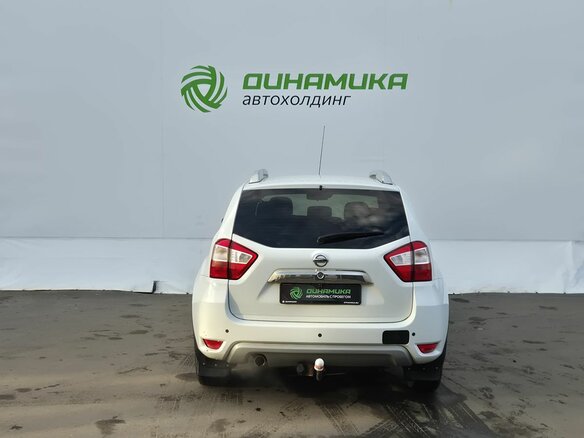 2014 Nissan Terrano III (D10), белый, 885000 рублей - вид 5