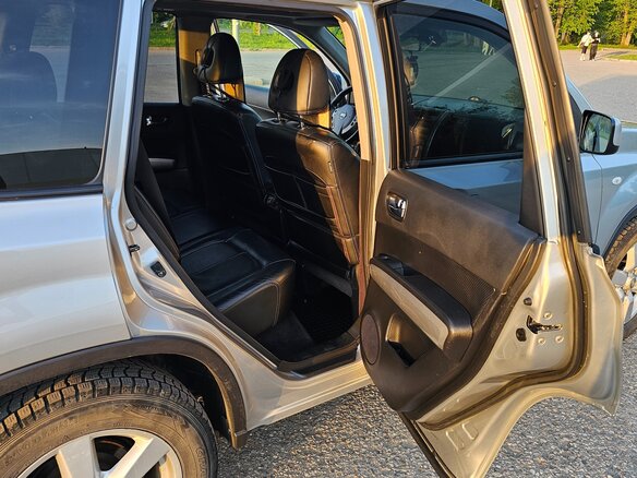 2010 Nissan X-Trail II, серый, 1000000 рублей - вид 12