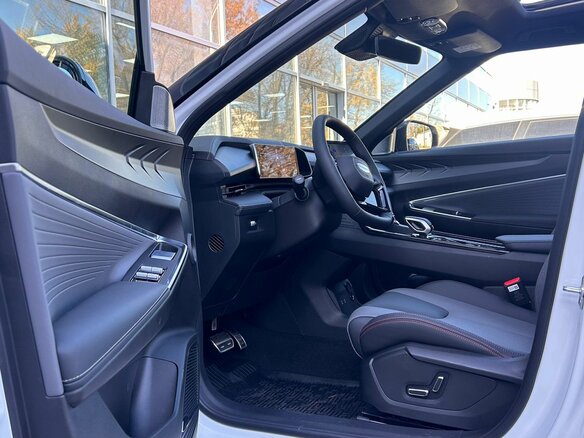 2026 Geely Cityray, серебристый, 3204990 рублей - вид 8