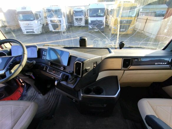 2023 Sinotruk Sitrak C7H, красный, 3695000 рублей - вид 4