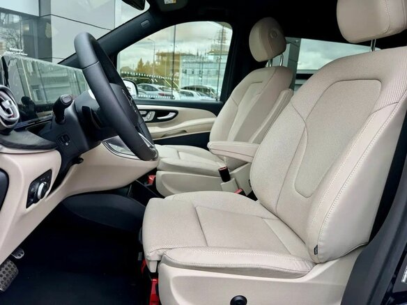 2026 Mercedes-Benz V-Класс Extra Long 300 d экстра длинный III (W447) Рестайлинг 2, чёрный, 14450000 рублей - вид 13