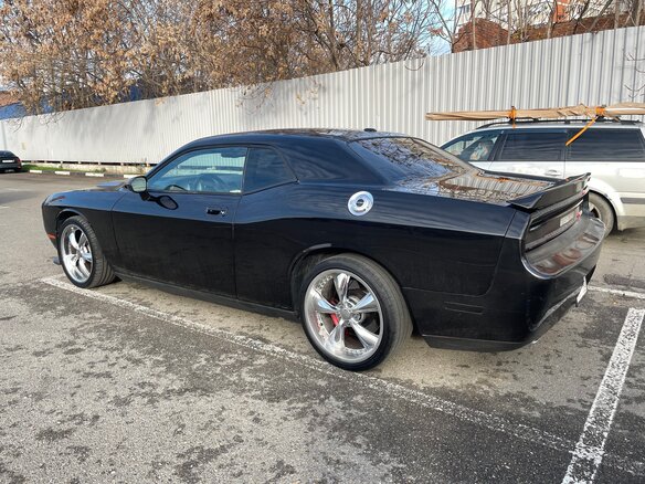 2008 Dodge Challenger SRT8 SRT-8 III, чёрный, 3100000 рублей - вид 6
