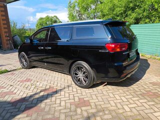 2019 Kia Carnival III, чёрный, 3450000 рублей, вид 5