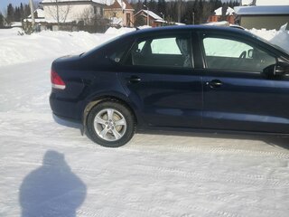 2013 Volkswagen Polo V, синий, 750000 рублей, вид 2