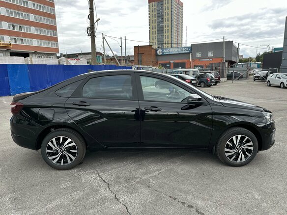 2026 Lada (ВАЗ) Vesta I Рестайлинг (NG), чёрный - вид 6