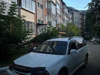 1999 Toyota Caldina II, белый, 490000 рублей, вид 1