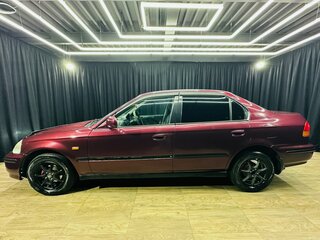1997 Honda Civic Ferio II, красный, 369000 рублей, вид 3