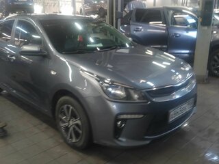 2018 Kia Rio IV, серый, 1299000 рублей, вид 2