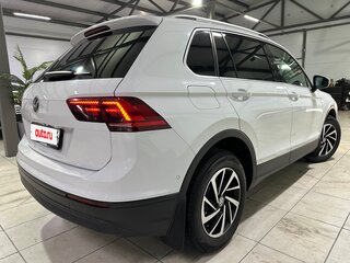 2019 Volkswagen Tiguan II, белый, 2350000 рублей, вид 4