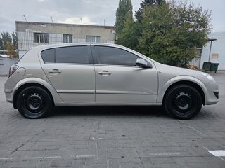2008 Opel Astra H Рестайлинг, бежевый, 650000 рублей, вид 4