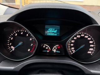 2015 Ford Kuga II, чёрный, 1000000 рублей, вид 2