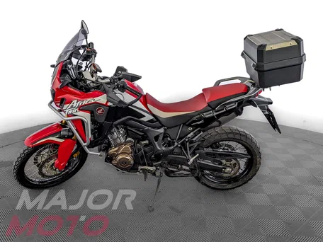 2017 Honda CRF 1000L Africa Twin, красный, 1030000 рублей, вид 4
