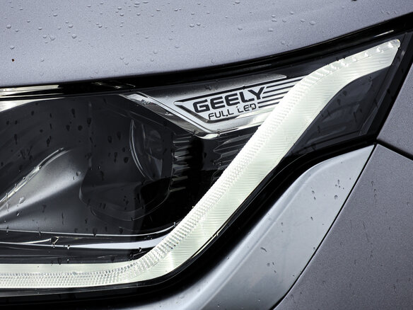 2020 Geely Coolray I, серый, 1630000 рублей - вид 32