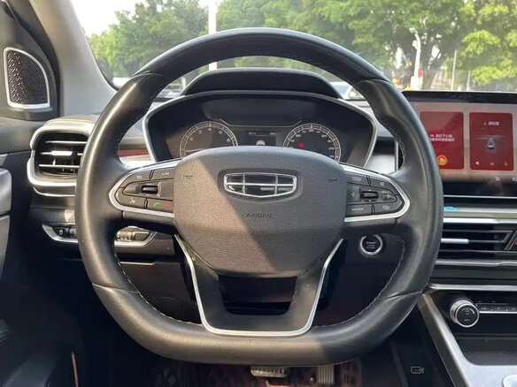 2022 Geely Coolray (Binyue) I, белый, 990000 рублей - вид 15