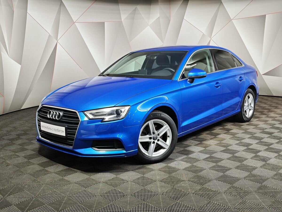 Открыть фотографии: Audi A3 III (8V) Рестайлинг