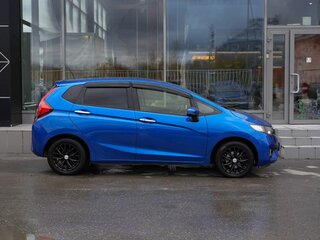 2017 Honda Fit III Рестайлинг, синий, 1103000 рублей, вид 4