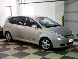2006 Toyota Corolla Verso I Рестайлинг, серебристый, 935000 рублей, вид 3