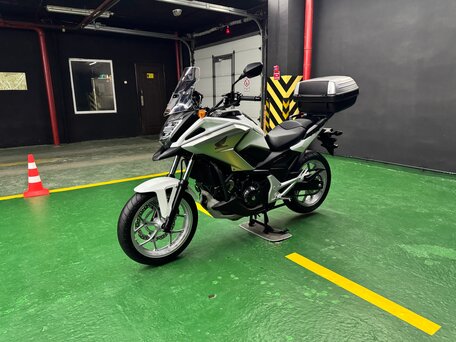 2017 Honda NC 750X, белый, 875000 рублей, вид 4