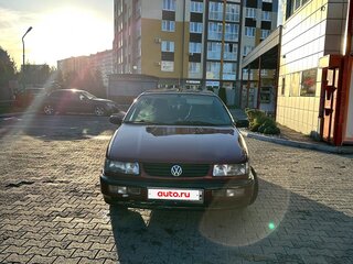 1993 Volkswagen Passat B4, красный, 160000 рублей, вид 1