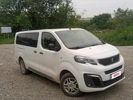 2021 Peugeot Traveller Long I, белый, вид 3