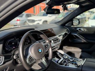 2022 BMW X6 40d III (G06), чёрный, 9500000 рублей, вид 5