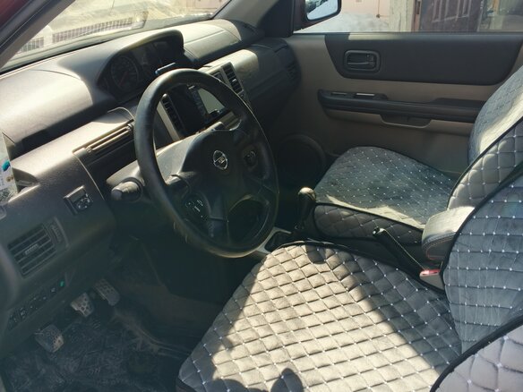 2005 Nissan X-Trail I Рестайлинг, пурпурный, 620000 рублей - вид 3