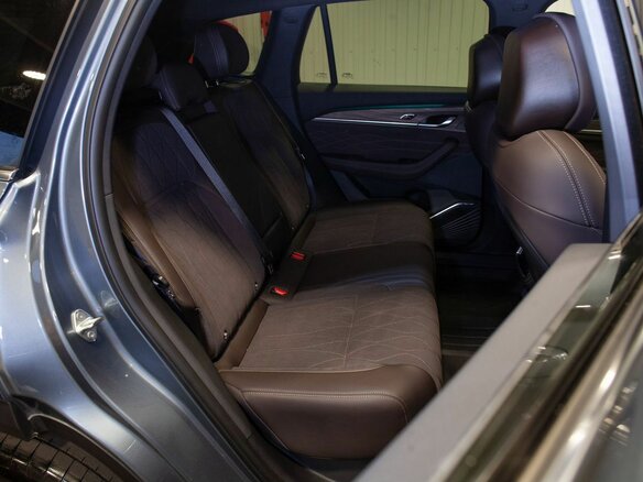 2026 Geely Monjaro I Рестайлинг 2 (China Market), синий, 4385000 рублей - вид 31