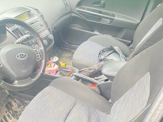 2009 Kia Ceed I, чёрный, 380000 рублей, вид 5